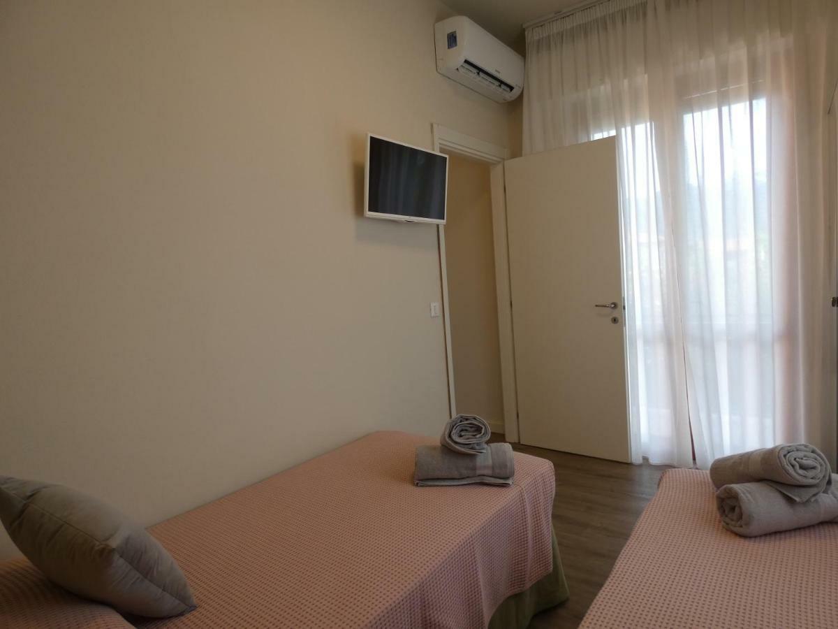 Villa Allende In Forte Dei Marmi Extérieur photo