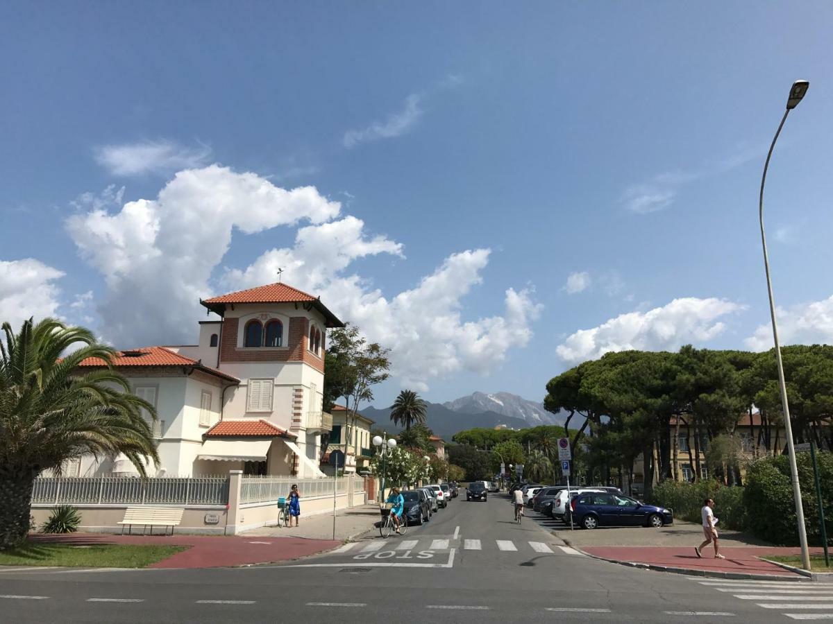 Villa Allende In Forte Dei Marmi Extérieur photo